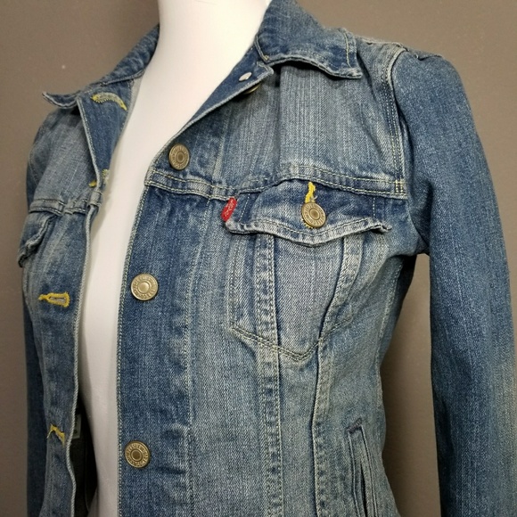 Levis Jean Jacket - Picture 2 of 6